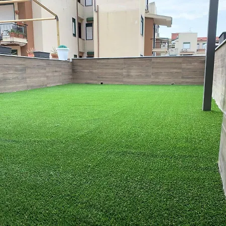 Le Rocce Nere מלון דירות *