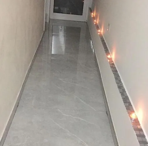 Le Rocce Nere מלון דירות